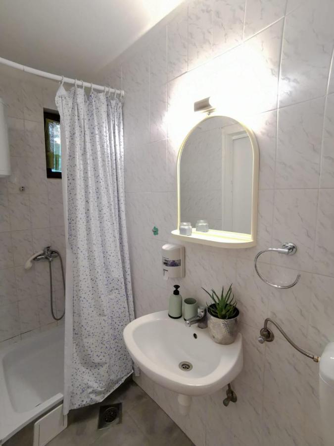 Apartments By The Sea Mimice, Omis - 14230 외부 사진