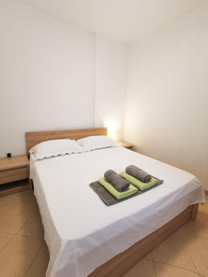 Apartments By The Sea Mimice, Omis - 14230 외부 사진