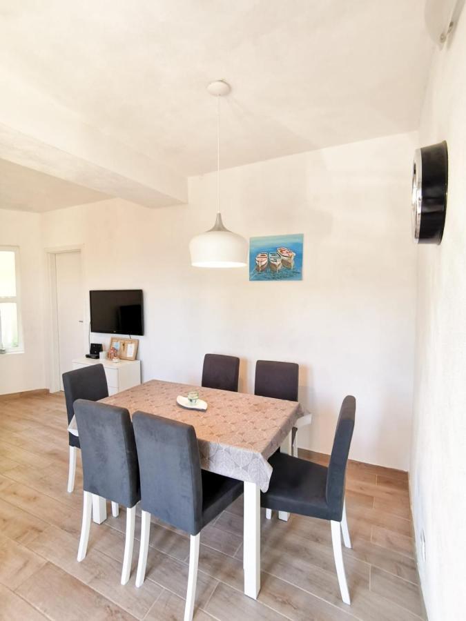 Apartments By The Sea Mimice, Omis - 14230 외부 사진